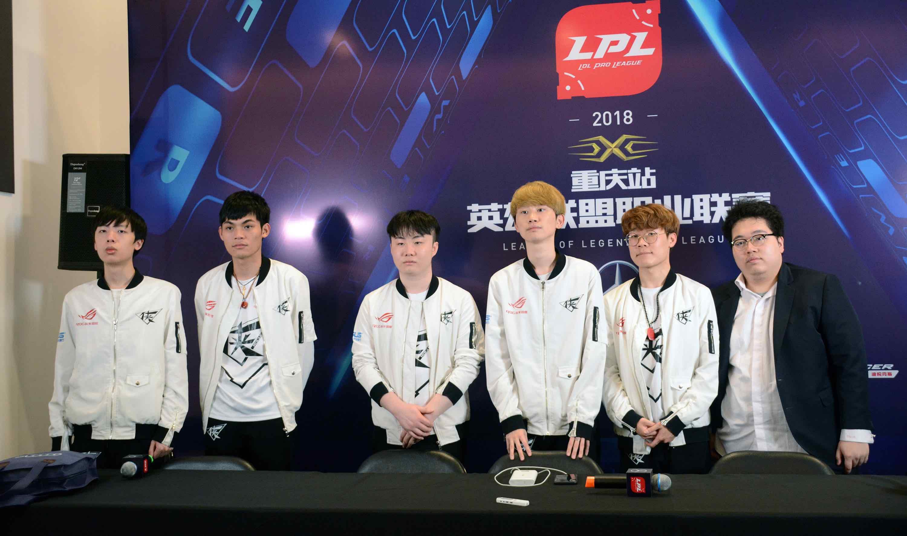 不仅因为德 不仅因为德