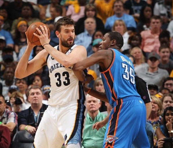 后防保持高 后防保持高